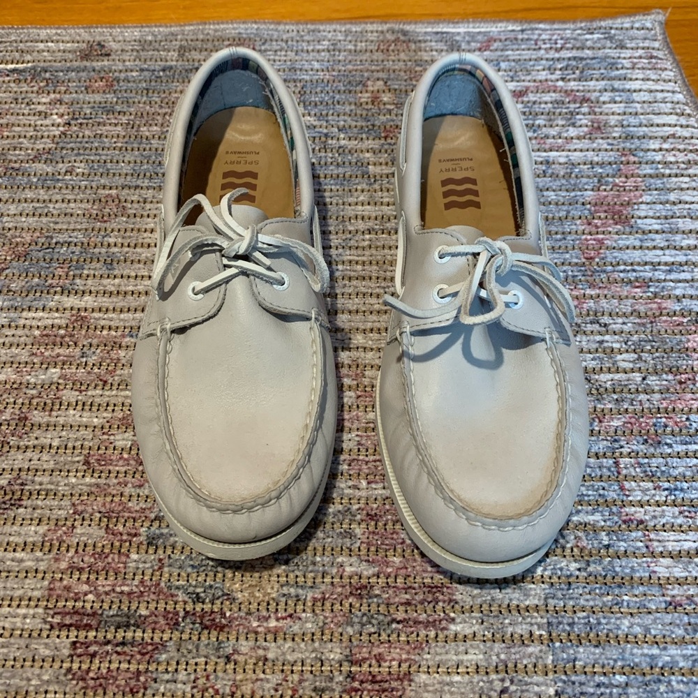 Sperry Top Siders boat shoes women’s size 9.5